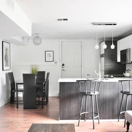 Cozy 1 Bd Suite Centrally Located North Vancouver Exterior photo
